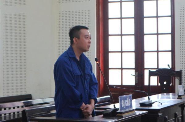 Thuê ô-tô tự lái đem cầm cố lấy tiền trả nợ