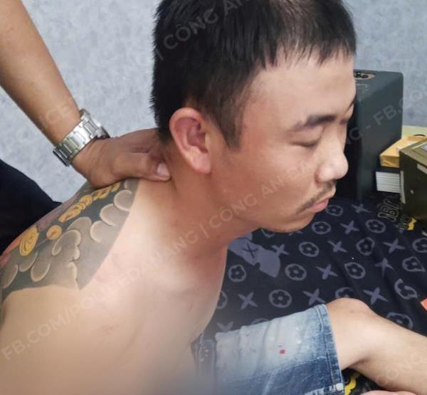 Bắt giữ 2 đối tượng mua bán trái phép chất ma tuý