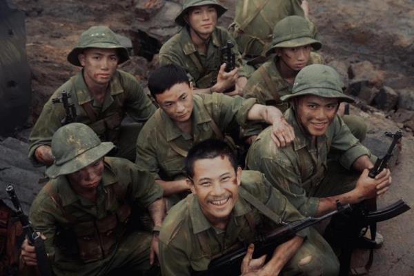 Khán giả bất ngờ trước thông tin Mưa đỏ sẽ rời rạp vào ngày 29-9