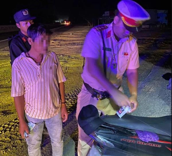 Kiểm tra ra… con nghiện