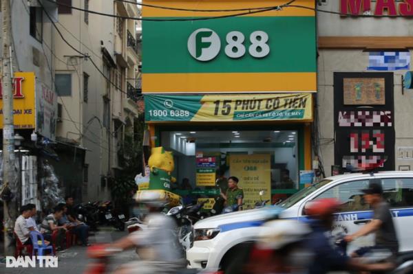 Công ty tài chính bị xóa sổ, người vay tiền có được xóa nợ?