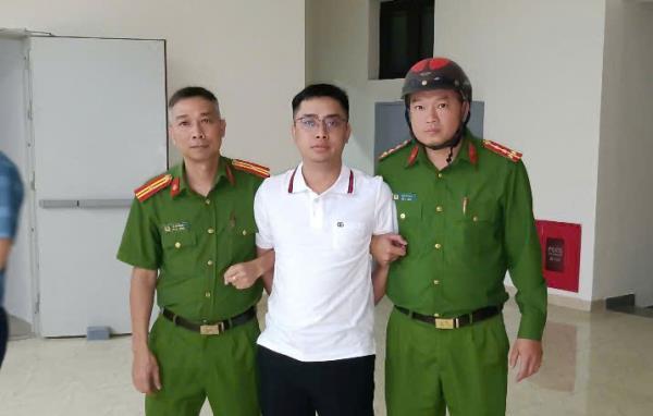 Đối tượng truy nã Bùi Đình Khánh đã bị Công an tỉnh Thanh Hoá bắt giữ