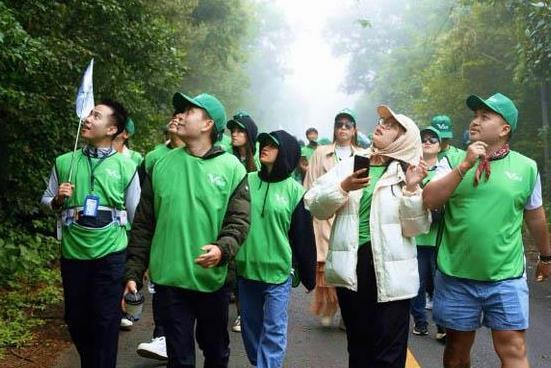 Đà Nẵng chính thức mở lại các tuyến tham quan trên bán đảo Sơn Trà