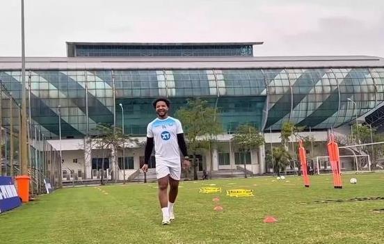 Xuân Son trở lại tập luyện cùng CLB Nam Định