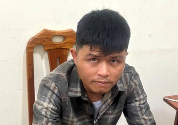 Phá két sắt cuỗm tiền