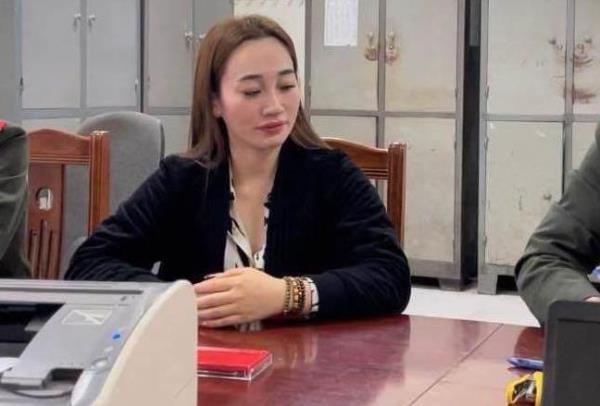 Bắt tạm giam cô đồng bổ cau đúng nhận, sai cãi