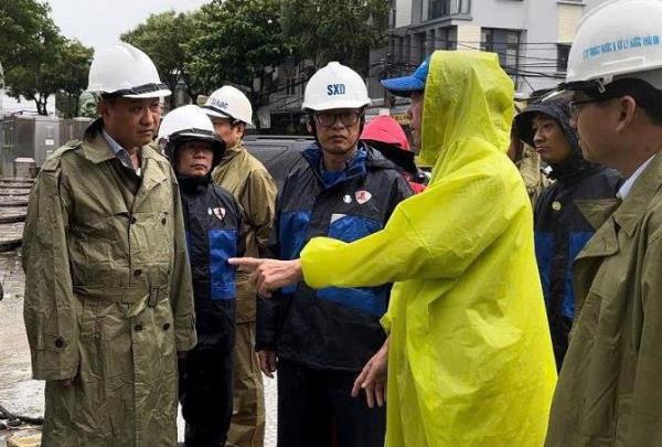 Nhờ chủ động ứng phó, các tỉnh, thành khu vực miền Trung giảm thiểu thiệt hại trong bão số 6