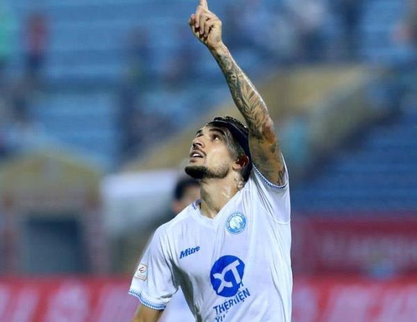 Sau Nguyễn Xuân Son, là Nguyễn Xuân…?