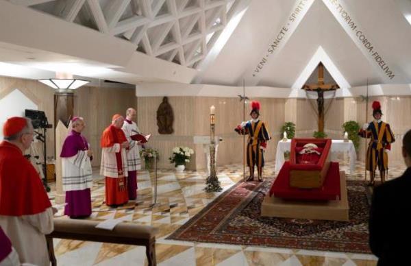 Lễ tang Giáo hoàng Francis sẽ được tổ chức ngày 26-4