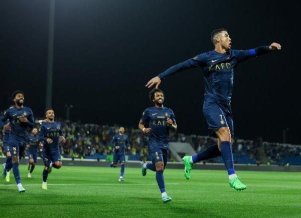 Ronaldo, 72 giờ và 2 hat-trick