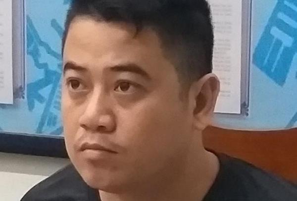 Bắt giám đốc trốn nã