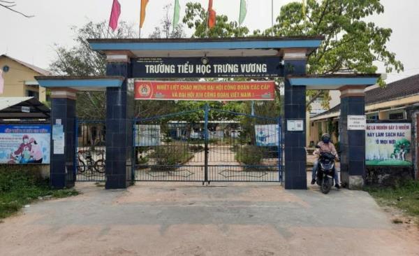 Hiệu trưởng một trường tiểu học bị tố thu chi thiếu minh bạch