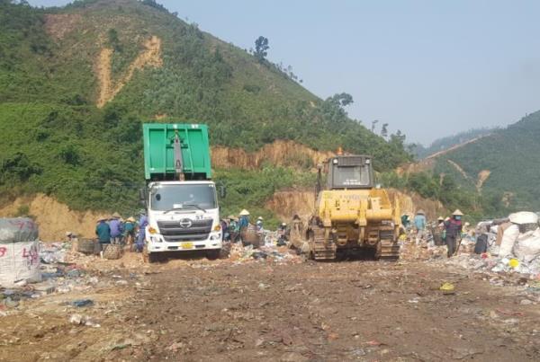 Vì sao hai nhà máy xử lý rác cứ nằm trên giấy?