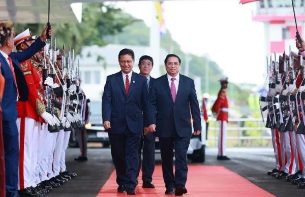 Thủ tướng Phạm Minh Chính lên đường dự Hội nghị cấp cao ASEAN 43