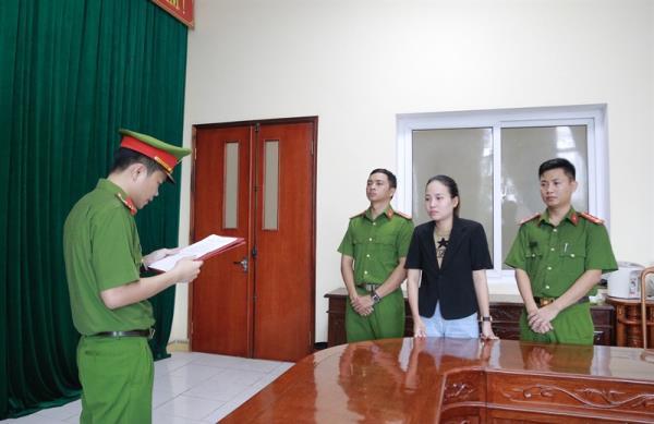 Hotgirl bất động sản lừa đảo gần 4,2 tỷ đồng