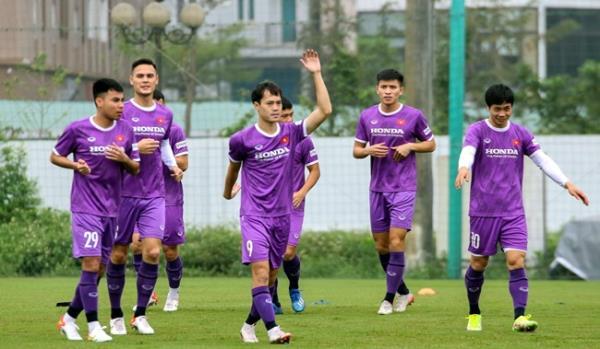 COVID-19 tiếp tục thách thức đội tuyển Việt Nam