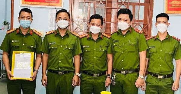 Khen thưởng thành tích bắt đối tượng có quyết định truy tìm