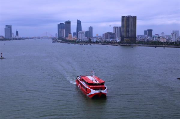 Khai trương tuyến vận tải thủy từ Đà Nẵng đi Lý Sơn