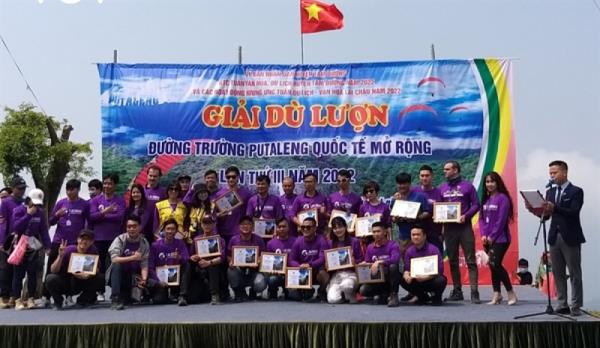 Khai mạc Giải dù lượn đường trường Putaleng quốc tế mở rộng