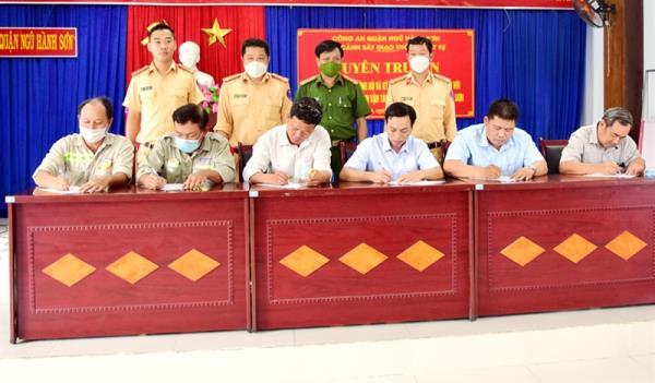 Vì bình yên những cung đường