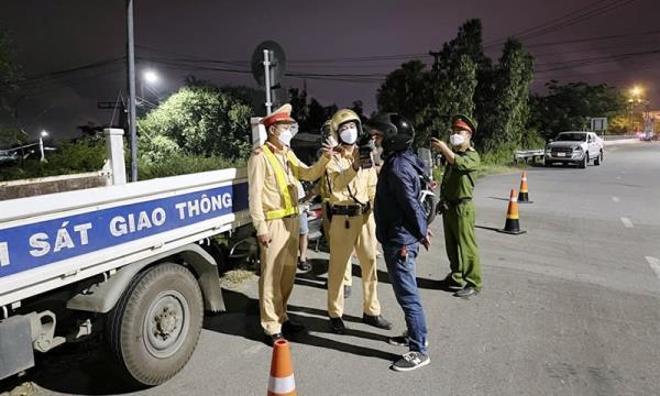 Nỗ lực kiểm soát, đảm bảo an toàn giao thông vùng ngoại thành Đà Nẵng