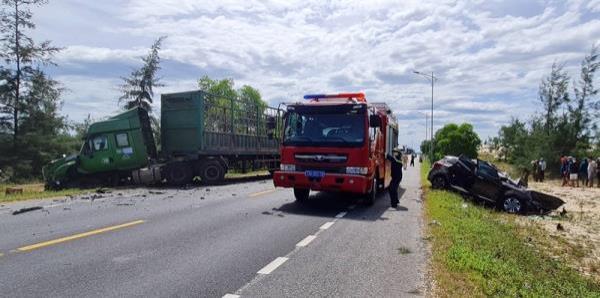 Tai nạn giao thông thảm khốc làm 3 người tử vong