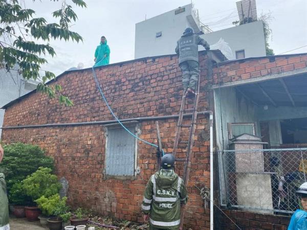 Cẩn trọng khi phòng, an toàn khi chống