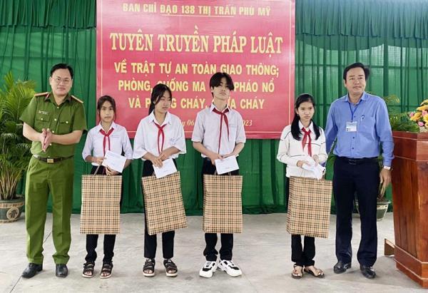 Tuyên truyền pháp luật cho học sinh