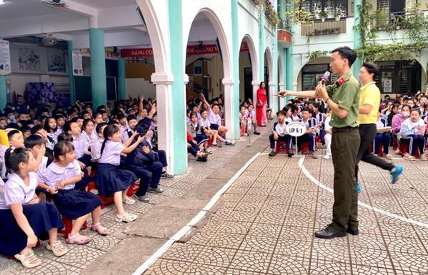 Tuyên truyền chủ quyền biển, đảo Việt Nam cho học sinh tiểu học