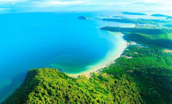 Sun Group năm thứ 5 đồng hành cùng Fashion Voyage, biến Nam Phú Quốc thành kinh đô lễ hội