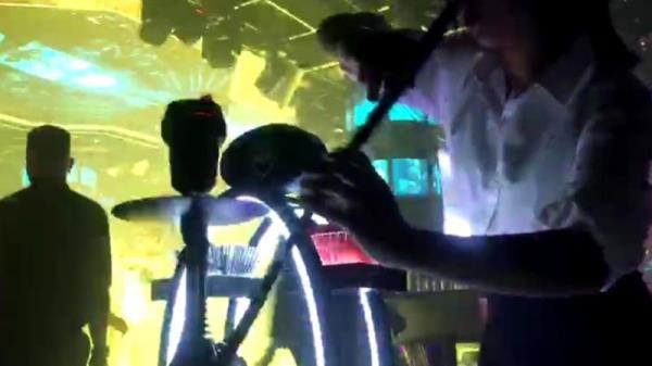 Những tụ điểm ăn chơi hành dân, dẹp được không? (Kỳ 3): Những chiêu trò lách luật