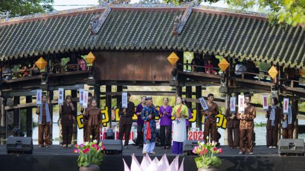 Rộn ràng du lịch Huế dịp lễ 30-4 và 1-5