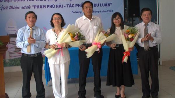 Nhà xuất bản Đà Nẵng tặng thưởng Sách Hay cho 3 tác phẩm