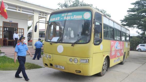 Quảng Nam thu hồi phù hiệu, biển hiệu của 28 phương tiện vi phạm tốc độ