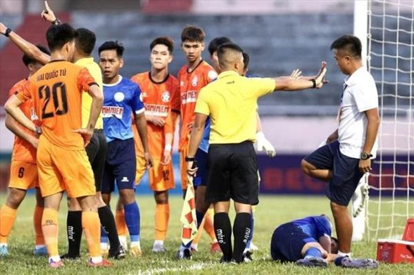 Cầu thủ U19  SHB Đà Nẵng bị án phạt nặng