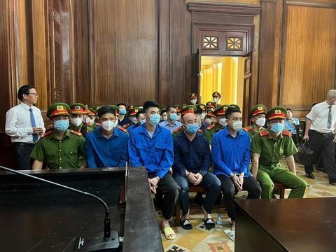 Xét xử vụ chặn đường cướp hơn 37 tỷ đồng tiền ảo như phim hành động