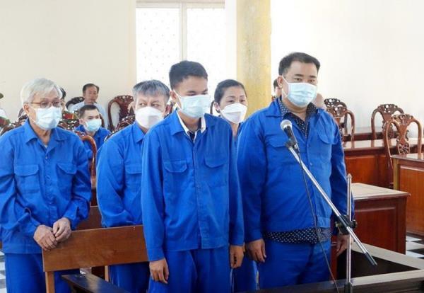 Băng nhóm chi tiền điều chuyển Giám đốc Công an tỉnh An Giang lãnh án