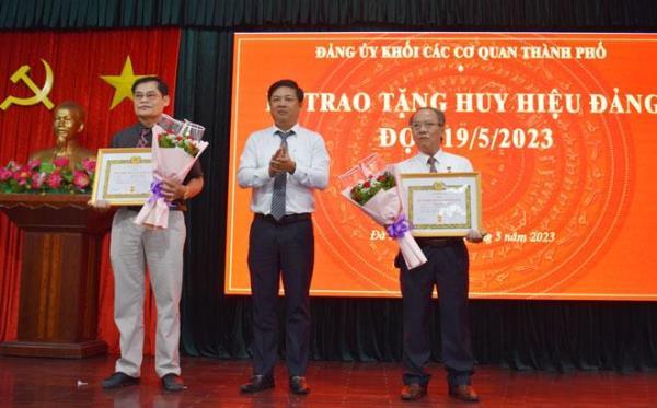 Bảo vệ nền tảng tư tưởng của Đảng là nhiệm vụ chung của cả hệ thống chính trị và từng cán bộ, đảng viên