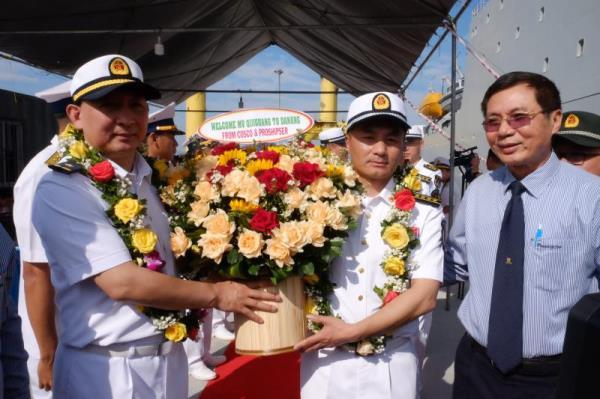 Tàu huấn luyện Thích Kế Quang của Hải quân Trung Quốc cập cảng Tiên Sa