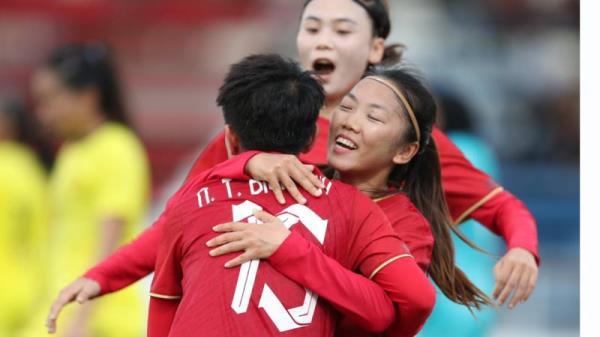 Tuyển nữ Việt Nam chỉ giải quyết đối thủ trong hiệp 1