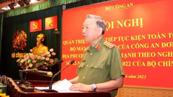 Sắp xếp tổ chức bộ máy bên trong của Công an đơn vị, địa phương tinh, gọn, mạnh