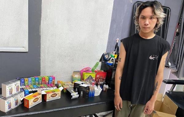 Kiểm tra ra... hàng cấm