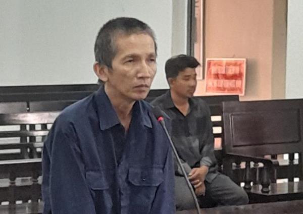 Đem xe của khách đi bán, cầm cố