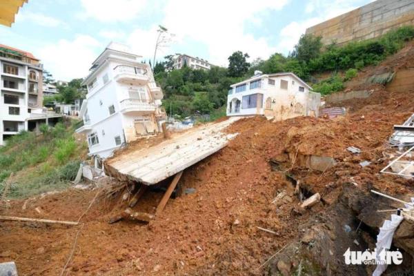 Tìm thấy 2 nạn nhân bị vùi lấp trong vụ sạt lở đất kinh hoàng ở Đà Lạt
