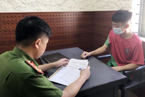 Ngựa quen đường cũ