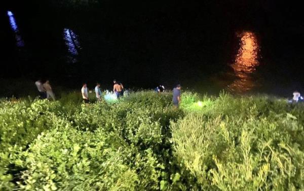 Nghi do ghen tuông, đâm vợ nhiều nhát rồi tự tử