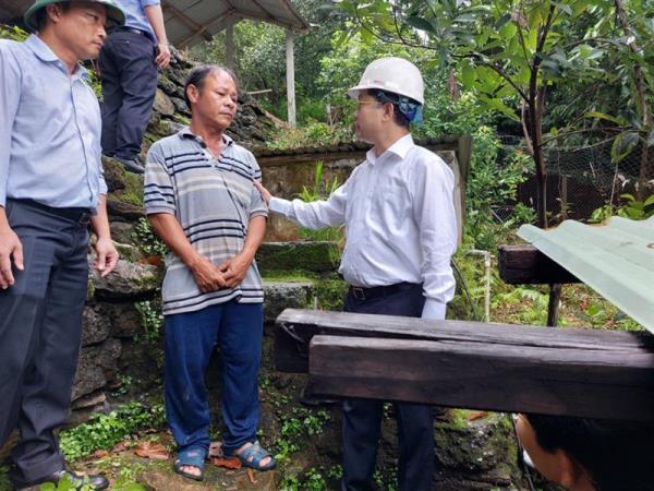 Sớm bố trí tái định cư cho người dân vùng nguy cơ sạt lở