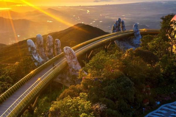 Cầu Vàng – 5 năm nhìn lại một biểu tượng