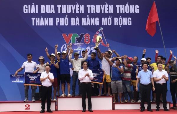 Nữ Thăng Bình, nam Duy Xuyên vô địch giải đua thuyền truyền thống Đà Nẵng mở rộng – Cúp VTV8 năm 2023