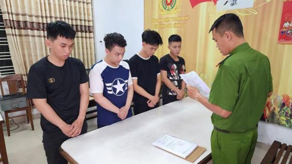 Đấu tranh ngăn chặn hành vi mua bán, tàng trữ súng trái phép